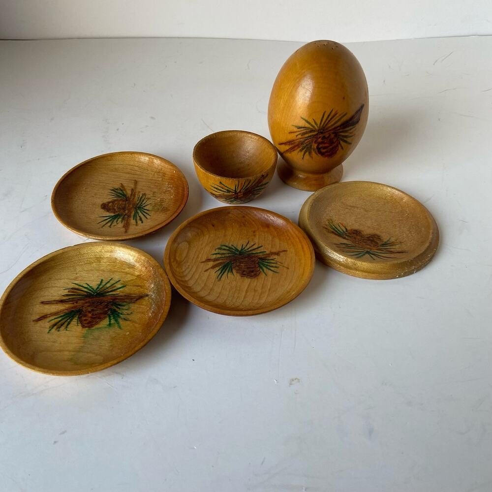 Vintage Wooden Pine Cone Pinecone Carved Serving 7 Pieces Vermont